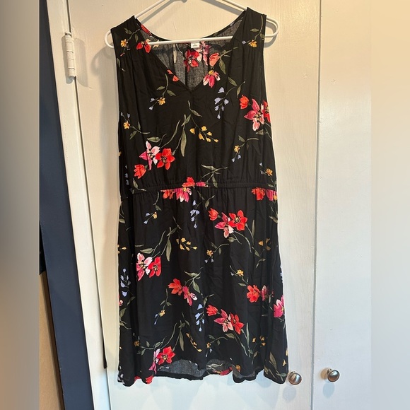 Black flower Dress size XL - Picture 4 of 5